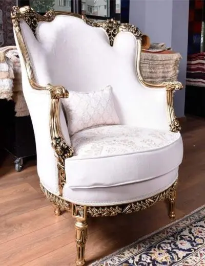 Canapea Albă Regală